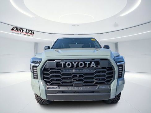 Used 2025 Toyota Tundra SR5 AWD/4WD image 7