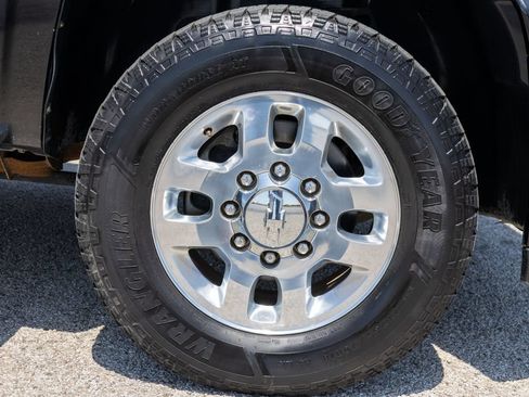 Used 2014 Chevrolet Silverado 2500 LT w/ Z71 Appearance Package AWD/4WD image 20