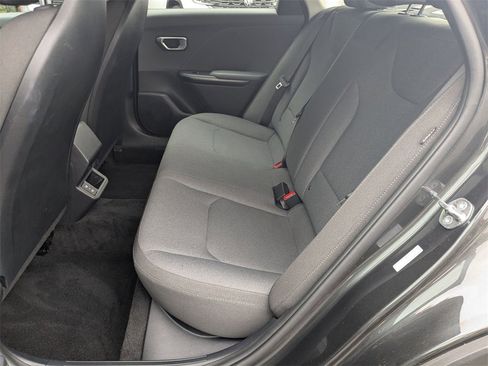 Used 2025 Kia K4 LXS image 21