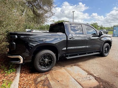 Used 2025 Chevrolet Silverado 1500 LT w/ Protection Package image 8