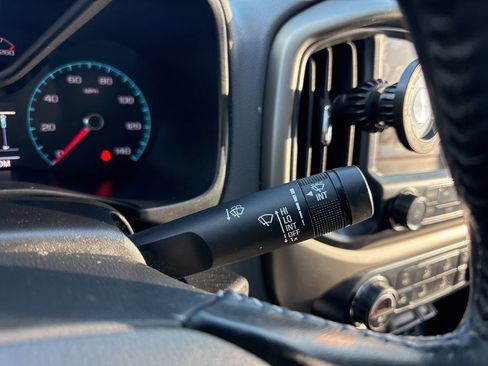 Used 2016 Chevrolet Colorado Z71 image 13