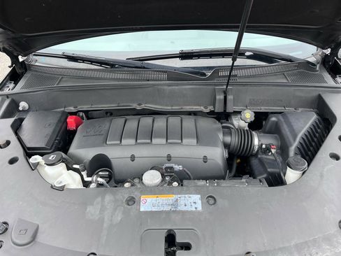 Used 2017 Chevrolet Traverse LS image 36