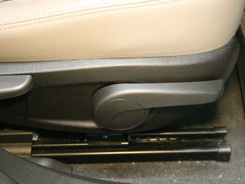 Used 2017 Buick Verano Convenience FWD image 9