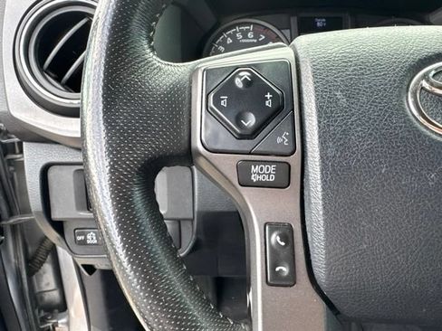 Used 2019 Toyota Tacoma TRD Off-Road w/ Technology Package AWD/4WD image 26