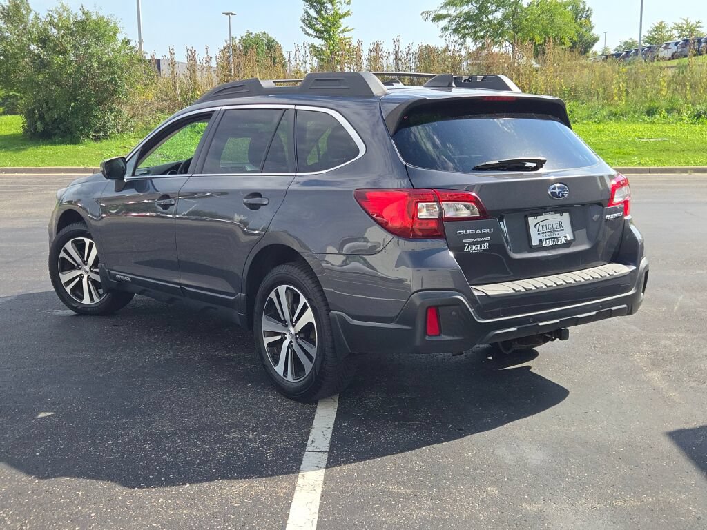 Used 2018 Subaru Outback 2.5i Limited AWD/4WD image 14