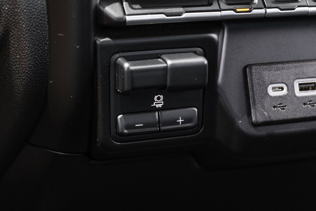 Used 2021 Chevrolet Silverado 1500 RST AWD/4WD image 26