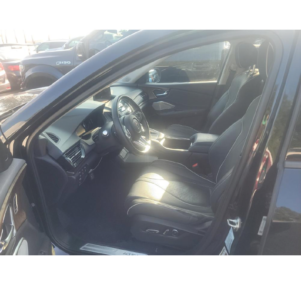 Used 2019 Acura RDX w/ Advance Package AWD/4WD image 3