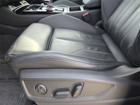 Used 2022 Audi Q5 2.0T Premium Plus image 32