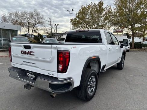 Used 2024 GMC Sierra 3500 SLE w/ SLE Value Package image 7