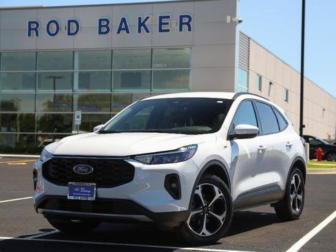 Certified 2025 Ford Escape ST-Line Select w/ Tech Pack #1 AWD/4WD image 1
