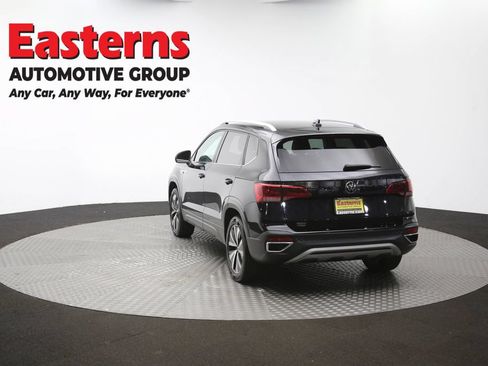 Used 2022 Volkswagen Taos SE AWD/4WD image 62