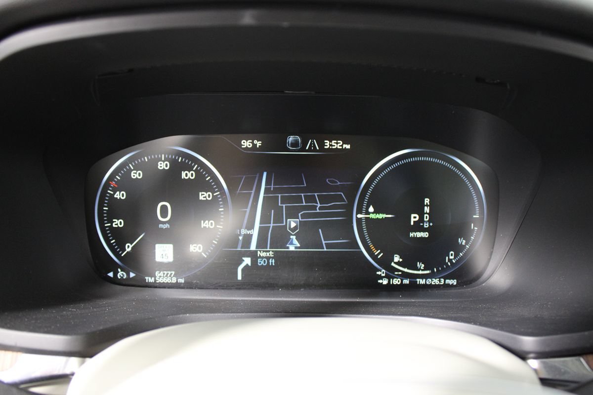 Used 2021 Volvo S60 T8 R-Design Expression AWD/4WD image 17