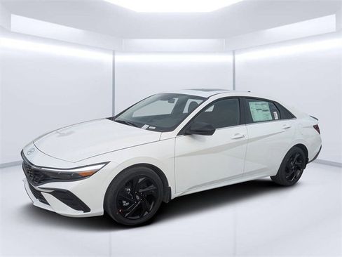 New 2026 Hyundai Elantra SEL Sport image 7