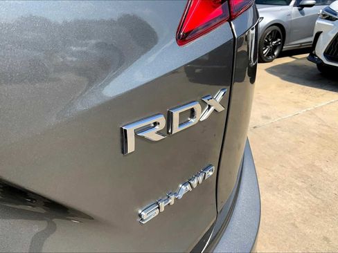 Used 2024 Acura RDX SH-AWD image 32