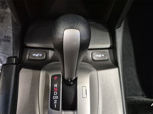 Used 2010 Honda Accord EX-L image 18