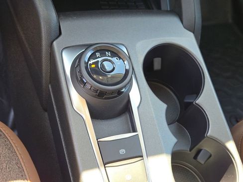 New 2025 Ford Bronco Sport Outer Banks w/ Sasquatch Outer Banks Package image 17