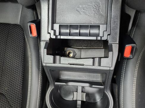 Used 2019 Subaru Forester Premium w/ All-Weather Package AWD/4WD image 22