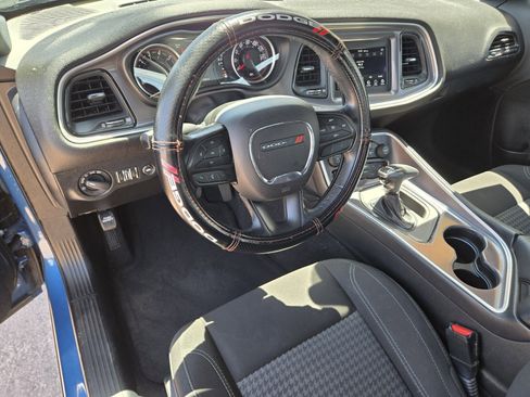 Used 2021 Dodge Challenger SXT RWD image 7