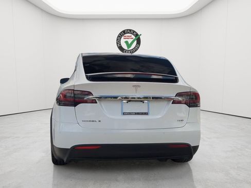 Used 2018 Tesla Model X 100D AWD/4WD image 4