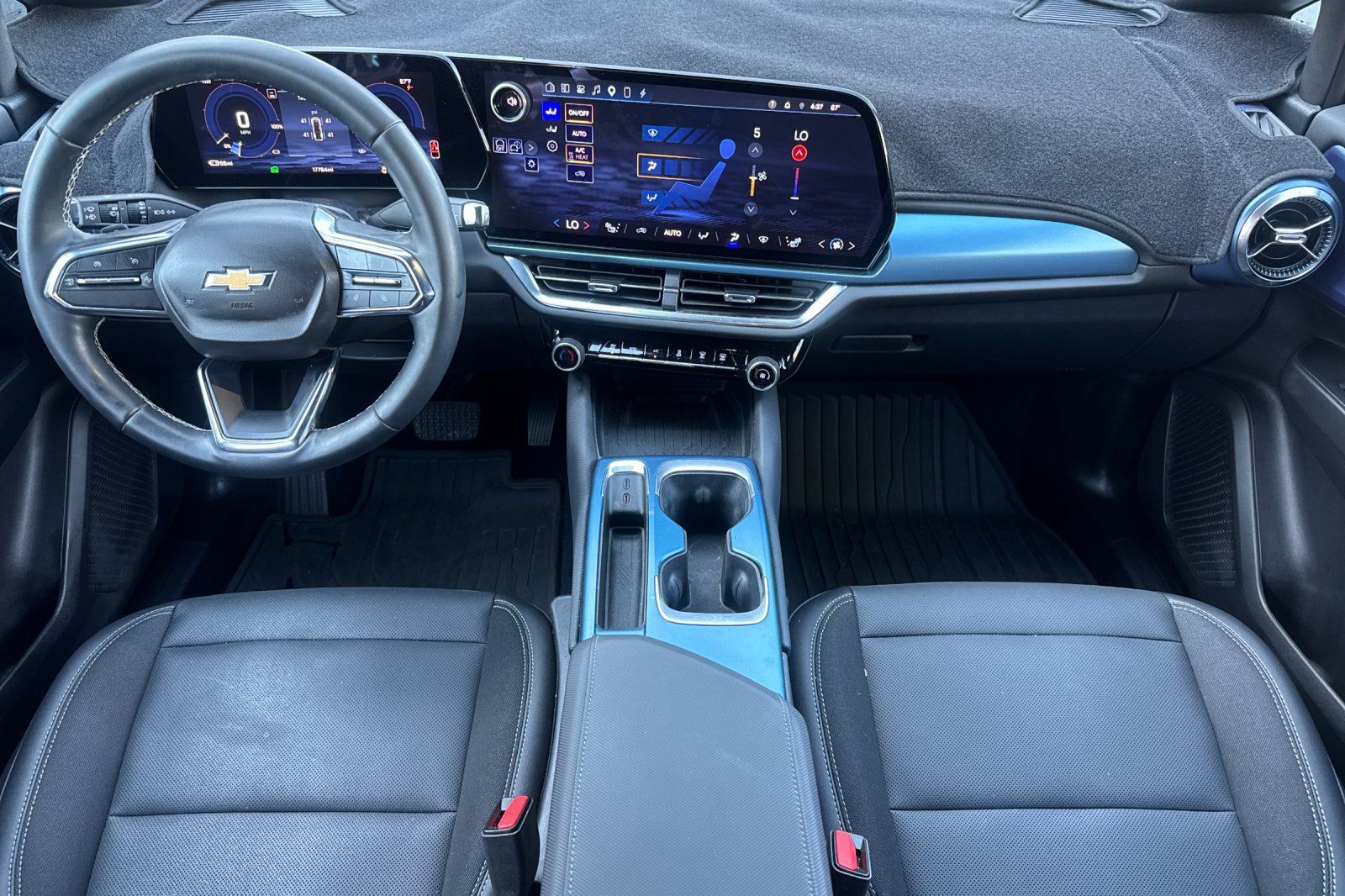 Used 2024 Chevrolet Equinox EV LT w/ LPO, All-Weather Mat Package FWD image 16