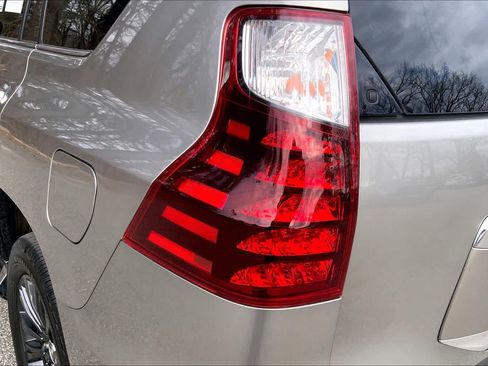 Used 2021 Lexus GX 460 Premium image 28