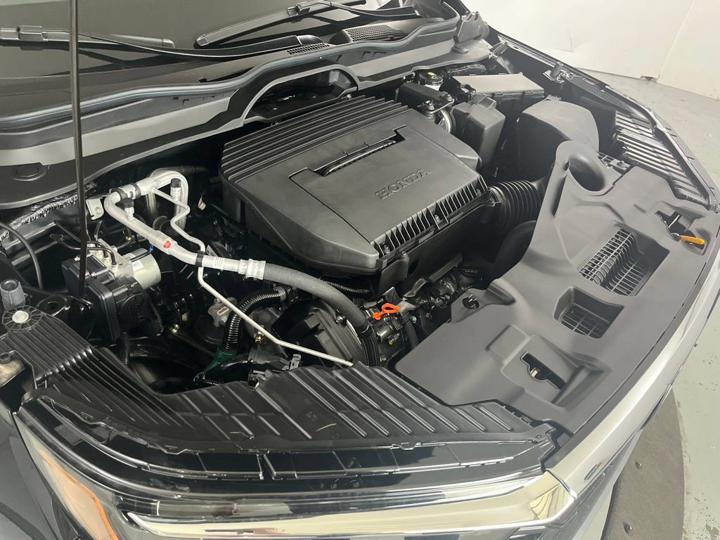 New 2026 Honda Pilot Touring image 11