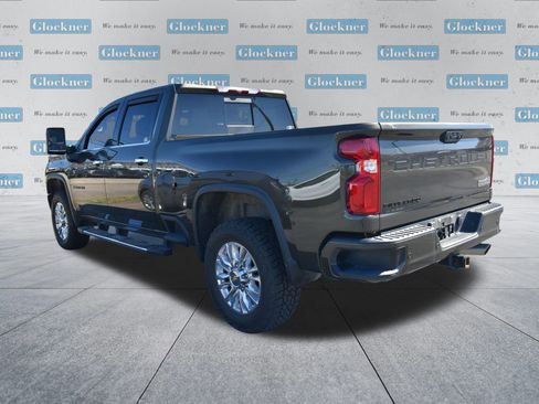 Used 2022 Chevrolet Silverado 2500 High Country w/ Safety Package II image 17