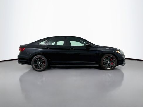 Used 2019 Volkswagen Jetta GLI FWD image 8
