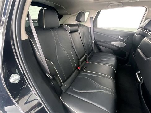 Certified 2024 Acura RDX SH-AWD w/ Advance Package image 35