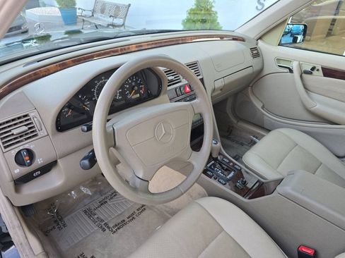 Used 1999 Mercedes-Benz C 280 Sedan image 7