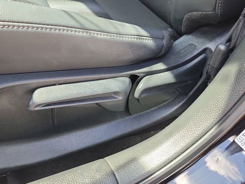 Used 2023 Honda Civic Sport image 19