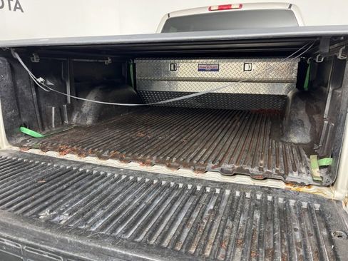 Used 2006 Chevrolet Silverado 1500 LT w/ Light Duty Power Package image 17