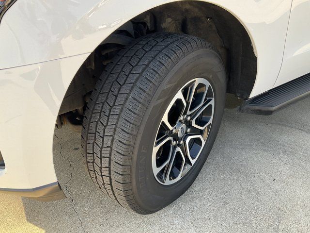 Used 2024 Ford Expedition Max XLT AWD/4WD image 25