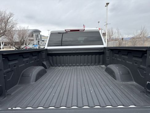 Used 2025 GMC Sierra 2500 Pro w/ 1SA Pro Safety Plus Package image 25