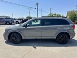 Used 2020 Dodge Journey SE w/ SE Popular Equipment Group image 2