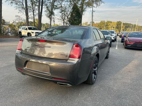 Used 2023 Chrysler 300 S image 5