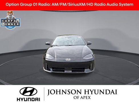 Certified 2024 Hyundai Ioniq 6 SE RWD image 3