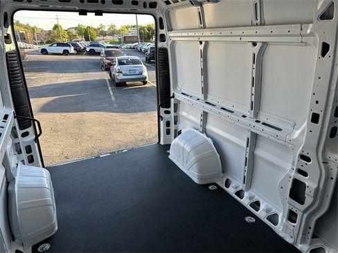 New 2026 RAM ProMaster 2500 w/ Convenience Group image 12