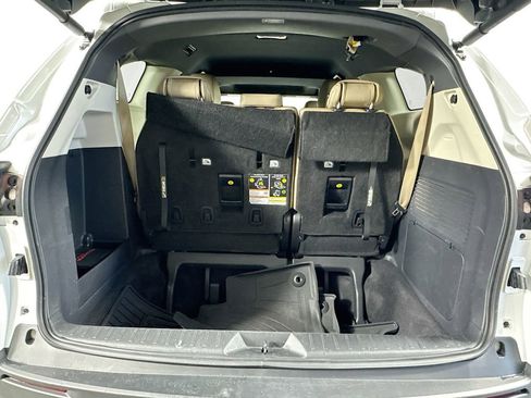 Used 2024 Toyota Sienna XLE image 27