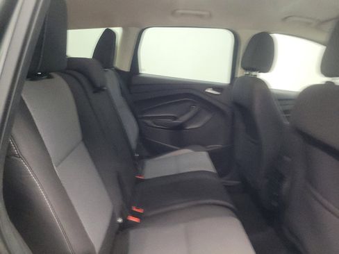 Used 2017 Ford Escape SE FWD image 19