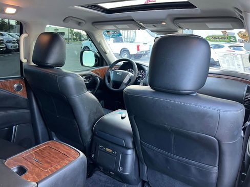 Used 2019 INFINITI QX80 Luxe w/ Cargo Package image 62