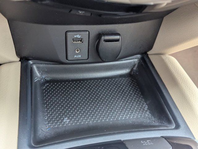 Used 2014 Nissan Rogue SV AWD/4WD image 21