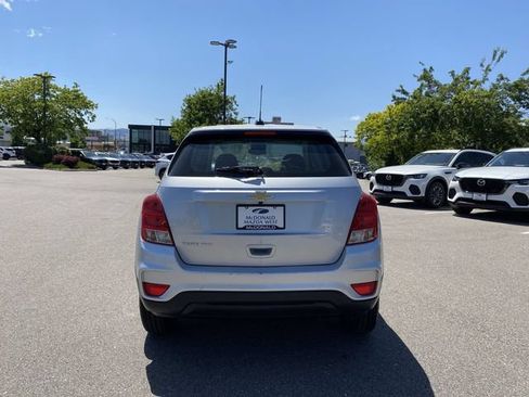 Used 2018 Chevrolet Trax LS AWD/4WD image 4