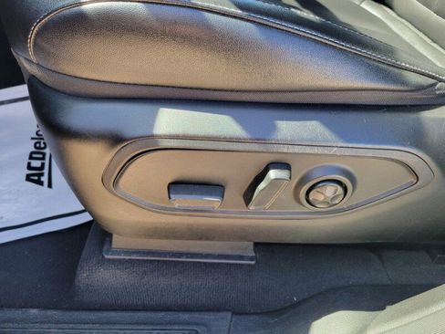 Used 2023 Jeep Grand Cherokee Limited image 26