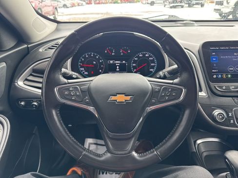 Certified 2021 Chevrolet Malibu RS image 17