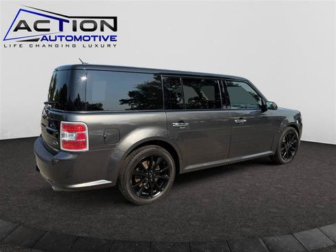 Used 2018 Ford Flex Limited w/ Equipment Group 303A AWD/4WD image 8
