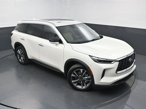 Used 2023 INFINITI QX60 Luxe FWD image 35