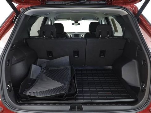Used 2020 Chevrolet Equinox LT image 17