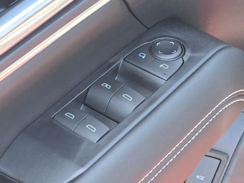 New 2026 GMC Terrain Elevation w/ Elevation Premium Package AWD/4WD image 36
