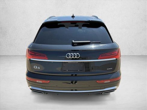 Used 2023 Audi Q5 2.0T Premium Plus w/ Premium Plus Package AWD/4WD image 6